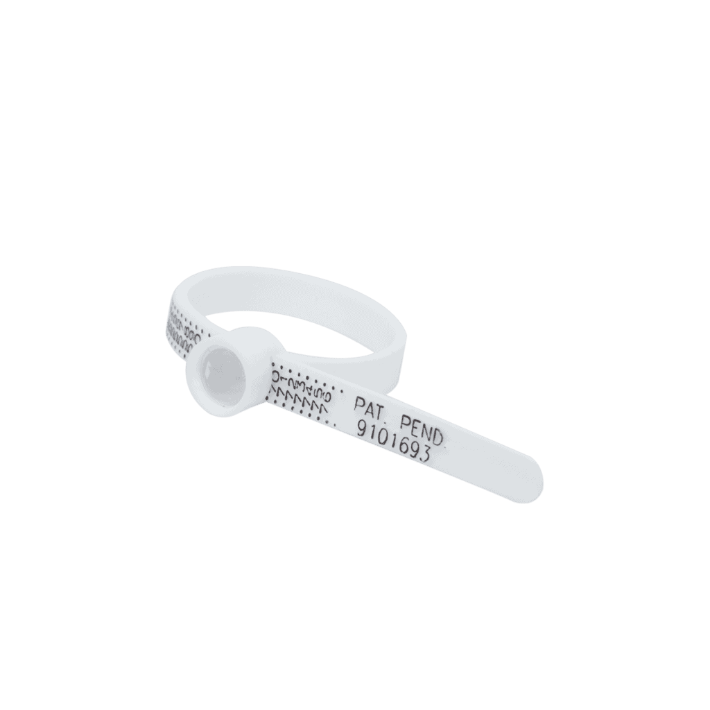 Afbeelding van methode 2 om je ringmaat te bepalen met een ringsizer.