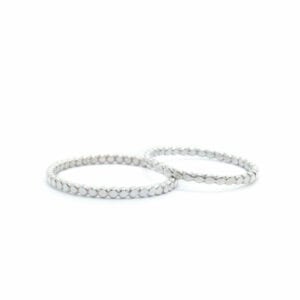 Afbeelding van basis ringen collectie uit gehamerde pareldraad.