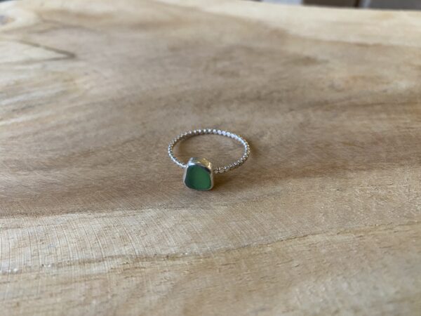 Zilveren seaglass ring (maat 61)